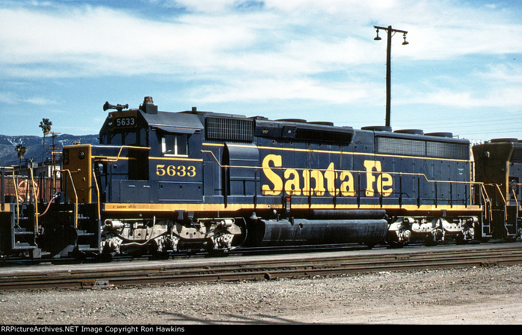 ATSF 5633 (REPOST)